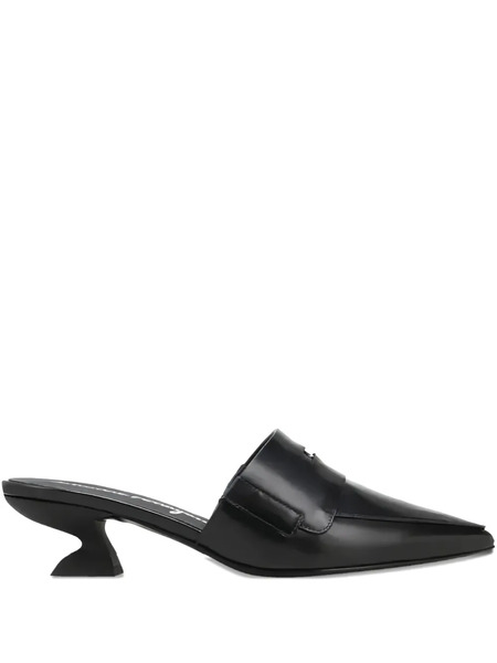  Ferragamo Mules Con Puntera En Punta - Negro 