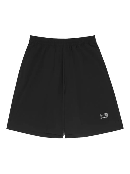  Mm6 Maison Margiela X Salomon Bermudas Con Números Estampados De Mm6 Maison Margiela X Salomon - Negro 