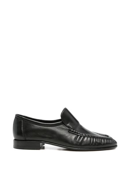  The Row Mocasines Fruncidos Con Puntera De Almendra - Negro 