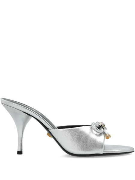  Versace Mules Opera Bow Metalizados - Plateado 