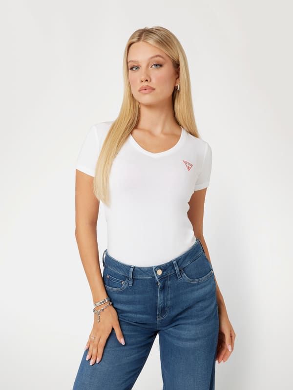  Guess Camiseta Ajustada Con Logo Triangular 