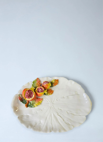  Les-ottomans Les-ottomans Porcelain Leaf Embossed Serving Plate -  Kitchen Multicolour One Size 