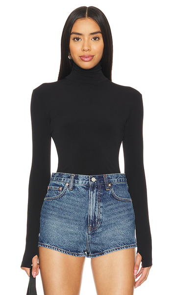  Norma Kamali Slim Fit Long Sleeve Turtleneck Top En Color Negro Talla L  (también En M, S, Xl, Xs, Xxs). 
