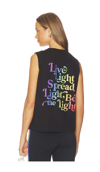  Spiritual Gangster Top Sin Mangas Live Light Vibe En Color Negro Talla L  (también En M, S, Xl, Xs). 