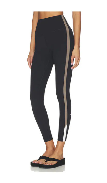  Splits59 Legging 7/8 Layla Airweight High Waist 7/8 En Color Negro Talla L  (también En M, S, Xl, Xs). 
