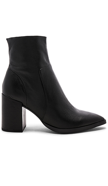  Tony Bianco Botín Brazen En Color Negro Talla 10  (también En 5, 5.5, 6, 6.5, 7, 7.5, 8, 8.5, 9, 9.5). 