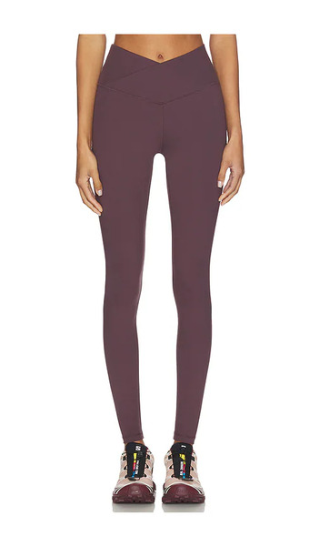  Wellbeing + Beingwell Flowwell Callista Crossover Legging En Color Mauve Talla L  (también En M, Xs, Xxs). 