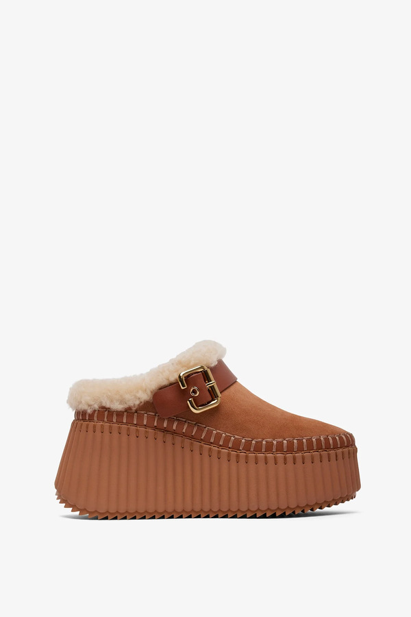  Chloé Nama Tan Shearling Sneakers 