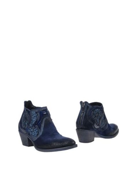  Strategia - Calzado - Botines De Caña Alta - On Yoox.com 